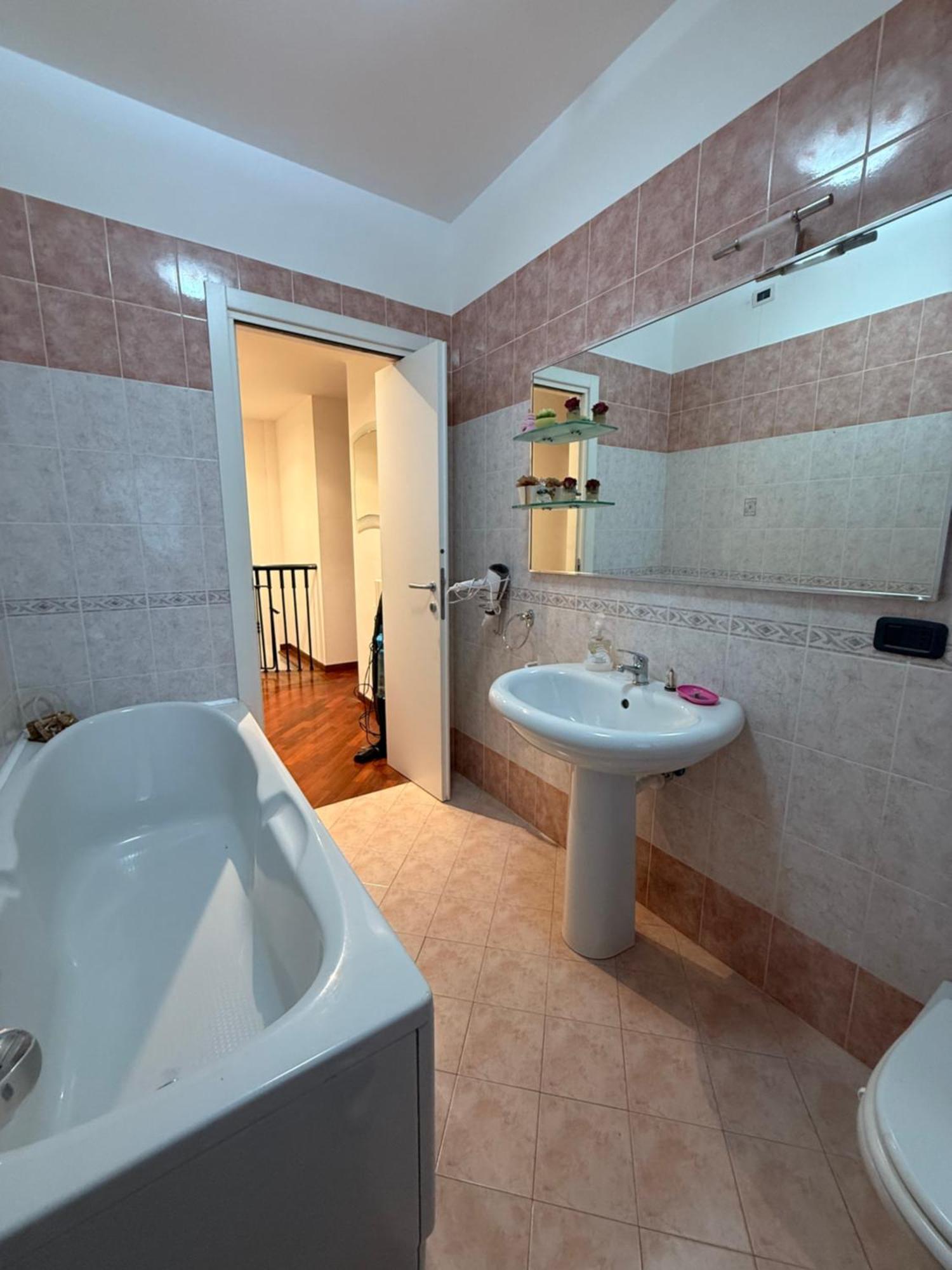 Caserma Guelfa - Casa Vacanza Chiarina San Benedetto del Tronto Exterior foto